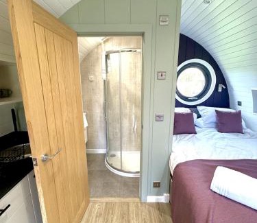 Cowbridge Apartment | Rowan Hobbit Pod at Cowbridge Cabins