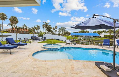Coral Shores House | Royal Blue Dreams flexible rental near Anna Maria Island