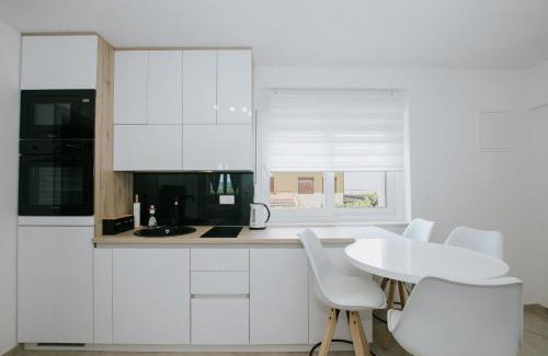 Kastela House | Royal Blue House 1