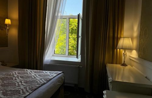 Afanasivsʹkyy Yar Hotel | Royal Grand Hotel