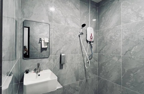 Bandar Kota Bharu Hotel | Royal Guest House RGH