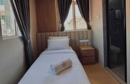 Bandar Kota Bharu Hotel | Royal Guest House RGH