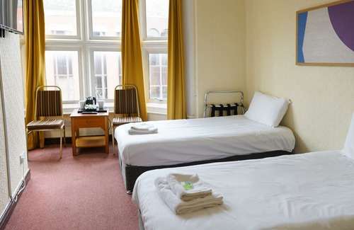 Kettering Hotel | Royal Hotel Kettering