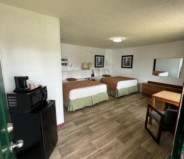 Albany Hotel | Royal Inn