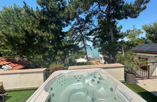 Siofok-Szabadifurdo Apartment | Royal Mediterran