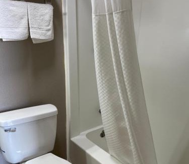 Martinsville Hotel | Royal Motel