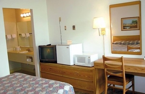 La Grande Hotel | Royal Motor Inn