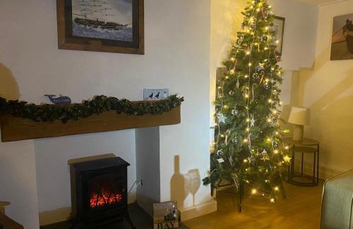Amlwch House | Royal Oak Cottage