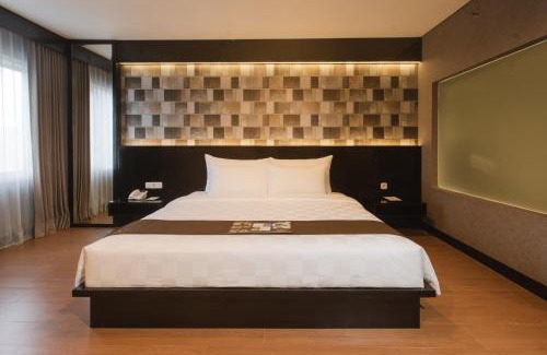 Surabaya Hotel | Royal Regantris Cendana