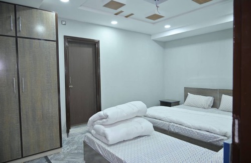 Faisalabad Hotel | Royal Suites Hotel