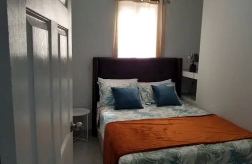 Belize City Hotel | Royal View Apartment - One bedroom, one bathrooms