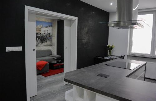 Nivy Apartment | RR bus station apartment