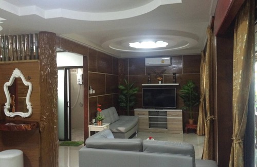 Sa Khu Hotel | Ruan Mai Naiyang Beach Resort