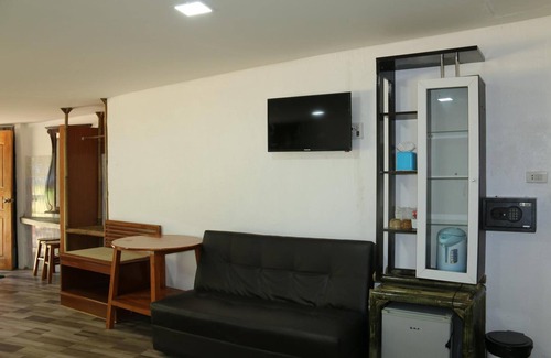 Sa Khu Hotel | Ruan Mai Naiyang Beach Resort