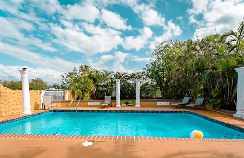 Aguacate House | Ruben's Oasis w/private pool