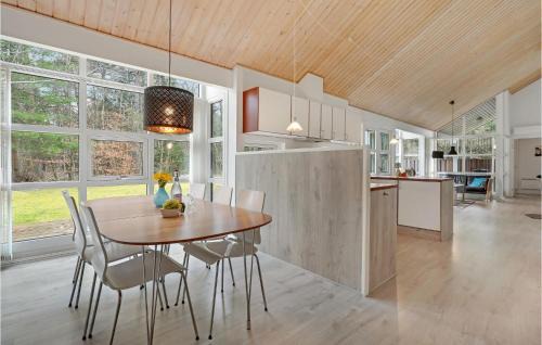 Hasle House | Rubinsøen Skovhuse