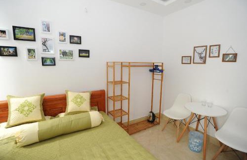 Hoang Mai Hotel | Ruby Lakeview homestay