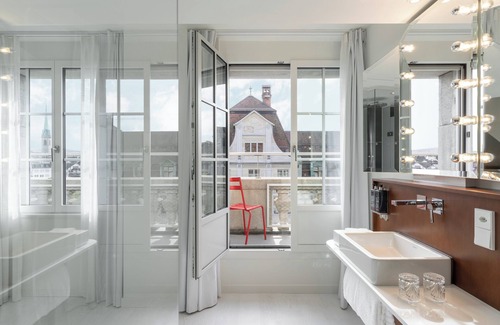 Old Town Hotel | Ruby Mimi Zurich
