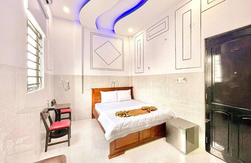 Ninh Kieu Hotel | Ruby Motel 1 CT - by BAY LUXURY