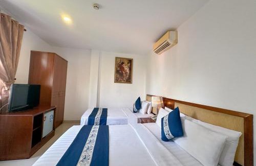 Phuong 6 Hotel | Ruby Star Hotel- Near Bến Thành Market
