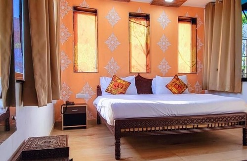 Mount Abu Hotel | Rudraksh Inn