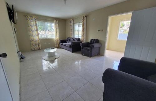 Montego Bay Apartment | Rudy suite