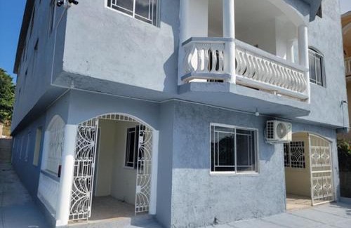 Montego Bay Apartment | Rudy suite