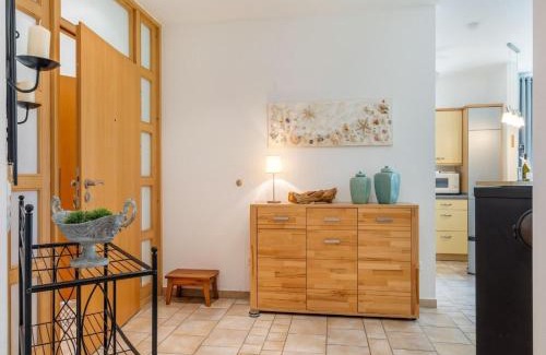 Zudar Apartment | Ruegenbrise-am-Wasser-Fewo-EG