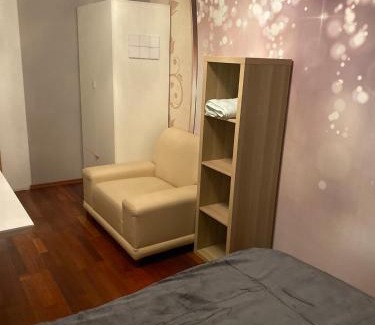 Stadtbezirke VII House | Ruhiges Zimmer im Gasthaus