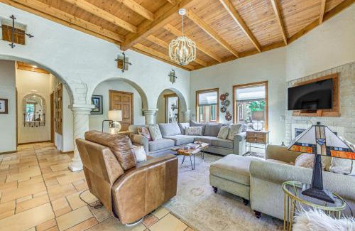 Ruidoso House | Ruidoso Retreat with Hot Tub and Patio!