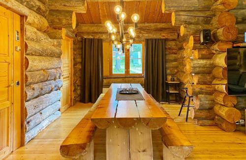 Rukatunturi House | Rukanlumokelo