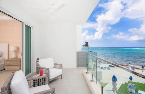 Rum Point Apartment | Rum Point Resort 203