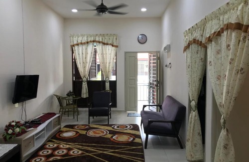 Malacca City House | Rumah Melaka