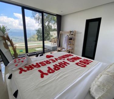 Songan Hotel | Rumah pinggan private pool