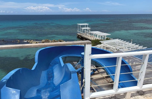 Runaway Bay Hotel | Runaway Bay Caldo Tours