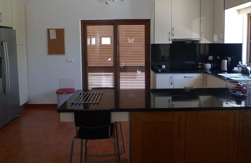 Silves Villa | Rural Algarve Villa with Solar Heated Pool Wi-Fi A/C near SILVES, GOLF, BEACHES