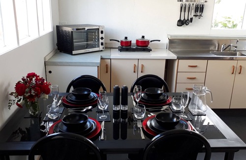 Awanui Cottage | Rural Cottage Minutes From Beaches, Lakes and Town