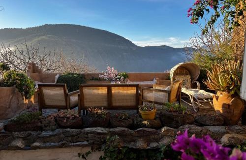 Atalbeitar House | Rural House, heated pool & steam room, Casa Aloe.