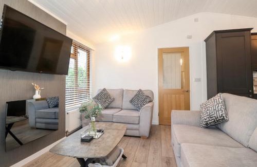 Troutbeck Bridge House | Ruskin Lodge