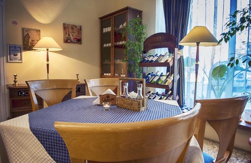 Saints Constantine and Helena Hotel | Russalka Hotel