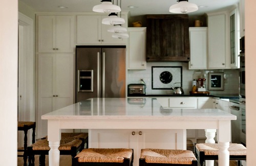 Jamestown House | Rust House Inn, Historic Arts and Crafts Style Home