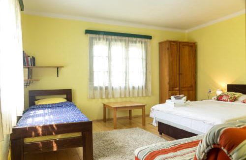 Bajina Basta House | Rustična kuća CRVENA STENA u blizini kućice na Drini