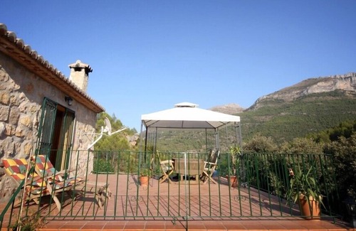 Castell de Castells Apartment | Rustic apartment in rural Spain close to towns, villages and beaches.