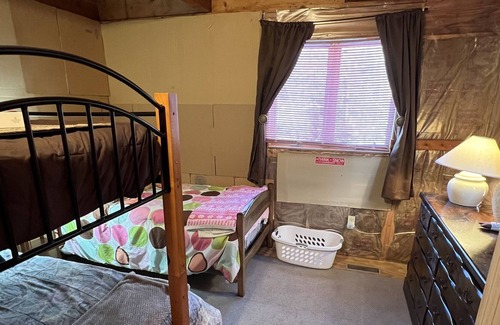 Pittsburg Cabin | Rustic cabin in Pittsburg NH with direct trail access & plenty of parking!!