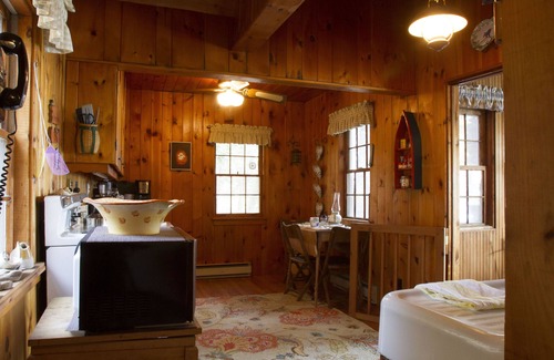 Willsboro Cottage | Rustic Cottage On The Water With Beautiful Views. Relax