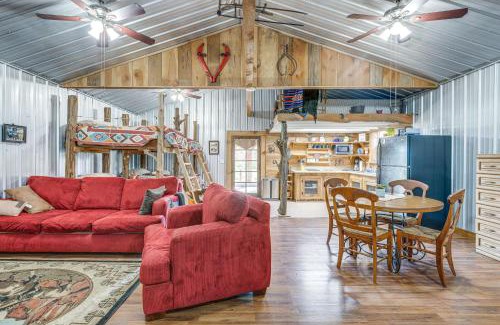 Wellborn Apartment | Rustic Lake City Studio Near Ichetucknee Springs!