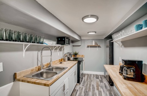 Evergreen House | Rustic Modern 3 bedroom 2.5 Mountain Escape