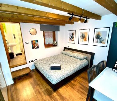 Muggia Bed & Breakfast | Rustic Retreat Rooms