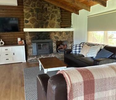 Lurg House | Rustic Retreat: The Lodge Lurg Sanctuary