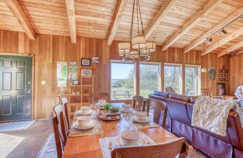 Yachats House | Rustic Retreat